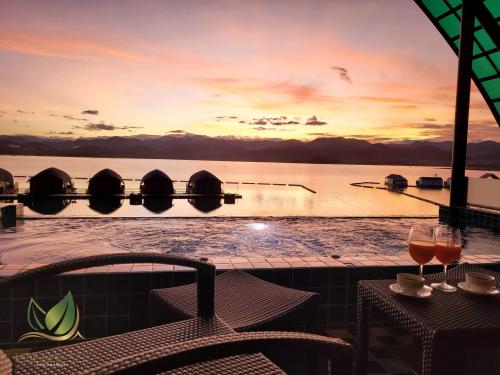 4e4ce827-97a1-40cb-b11e-5cbe99962e11_copy