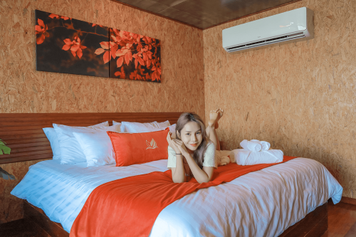 leaflakekan-resort-bed