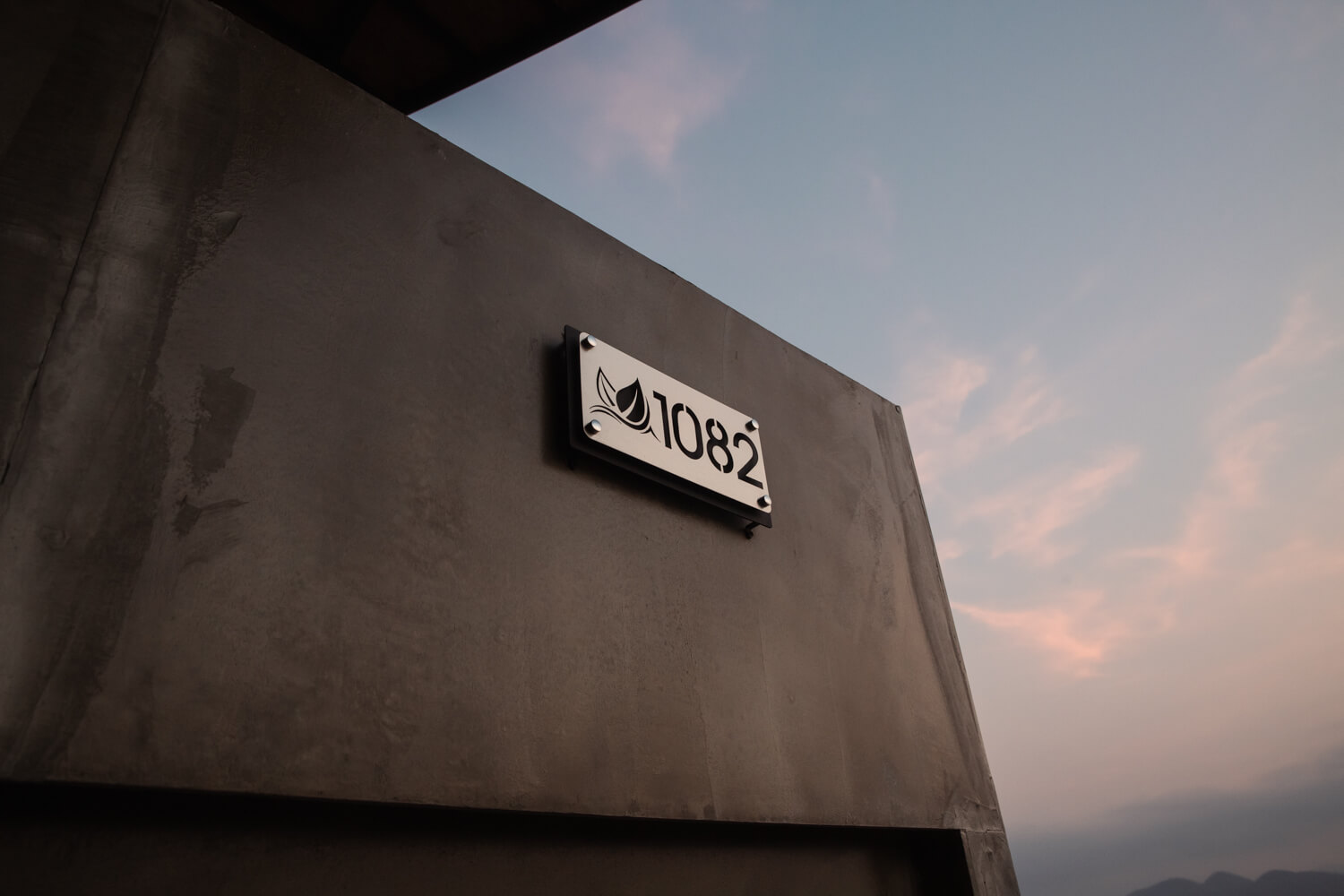 ลีฟเลคกาน รีสอร์ท